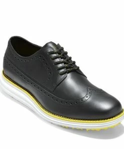Cole Haan Men's Original Grand Wing Spikeless Golf Shoe - Black 16 Cole Haan Men's Original Grand Wing Spikeless Golf Shoe - Black -Golf Bags Sales 2023 Mens Original Grand Wing Spikeless Golf Shoe Black 4