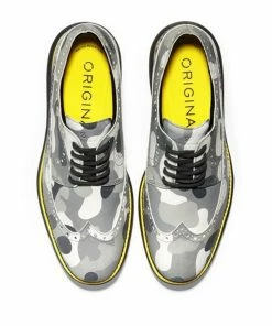 Cole Haan Men's Original Grand Wing Spikeless Golf Shoe - Camo -Golf Bags Sales 2023 Mens Original Grand Wing Spikeless Golf Shoe Camo 2