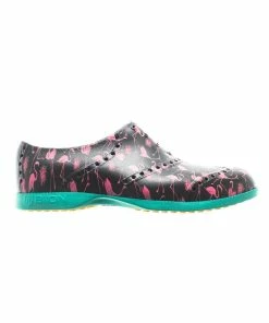 Biion Women's Oxford Pattern Spikeless Shoe - Flamingo
